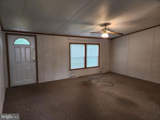 1207 MOUNT GRETNA RD, Elizabethtown, PA 17022