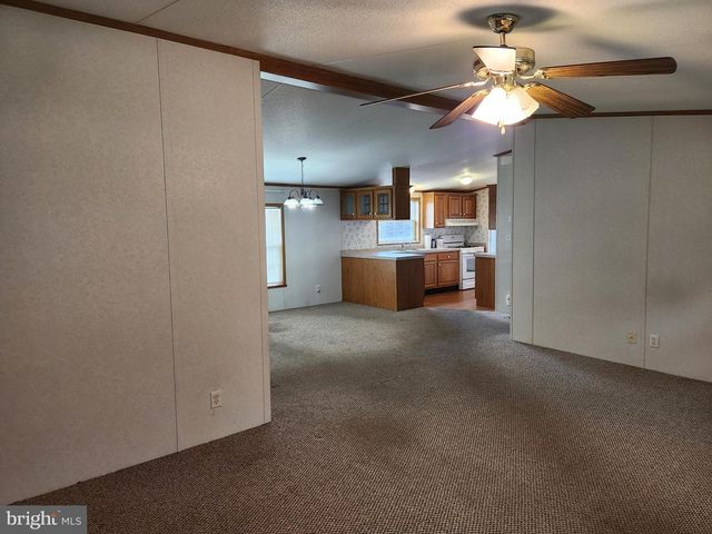 1207 MOUNT GRETNA RD, Elizabethtown, PA 17022