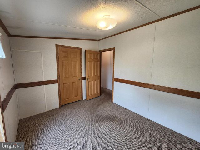 1207 MOUNT GRETNA RD, Elizabethtown, PA 17022