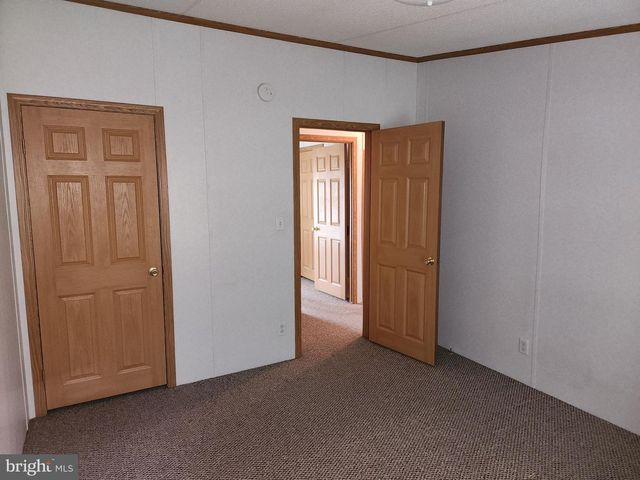1207 MOUNT GRETNA RD, Elizabethtown, PA 17022