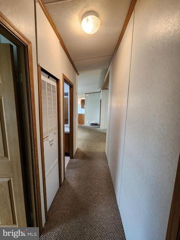 1207 MOUNT GRETNA RD, Elizabethtown, PA 17022