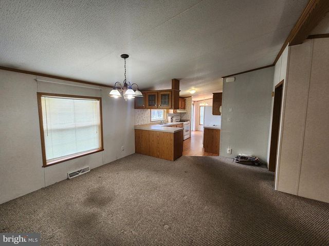 1207 MOUNT GRETNA RD, Elizabethtown, PA 17022