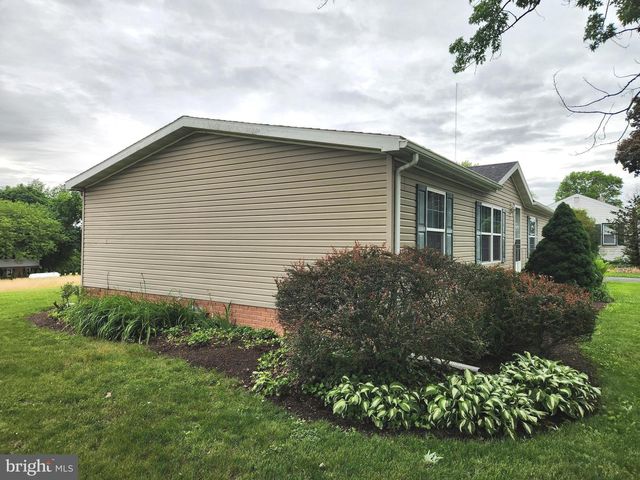 1207 MOUNT GRETNA RD, Elizabethtown, PA 17022