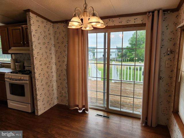1207 MOUNT GRETNA RD, Elizabethtown, PA 17022