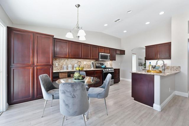 11724 Azalea Garden Way, Rancho Cordova, CA 95742