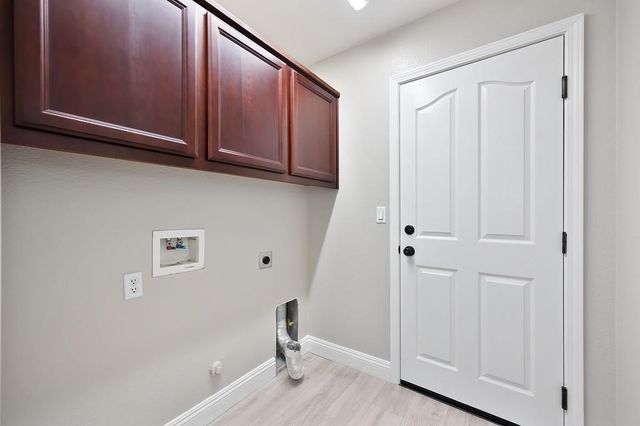 11724 Azalea Garden Way, Rancho Cordova, CA 95742