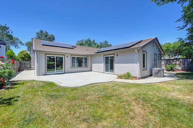 11724 Azalea Garden Way, Rancho Cordova, CA 95742
