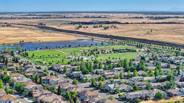 11724 Azalea Garden Way, Rancho Cordova, CA 95742