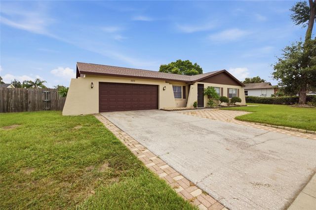 2971 FOREST CIRCLE, Seffner, FL 33584
