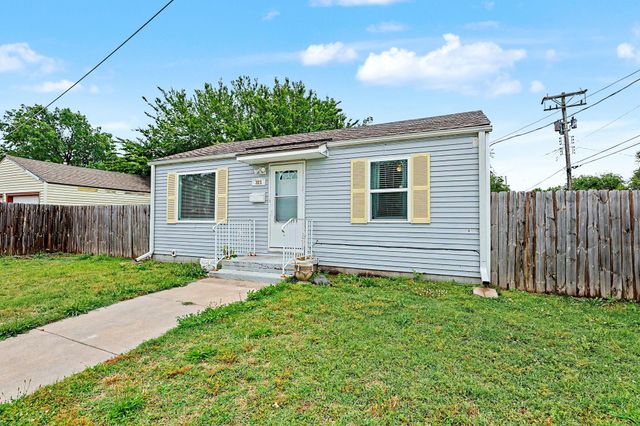 321 E Kinkaid Ave, Wichita, KS 67211