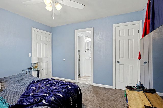 321 E Kinkaid Ave, Wichita, KS 67211
