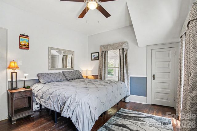 415 W 5th Avenue, Gastonia, NC 28052