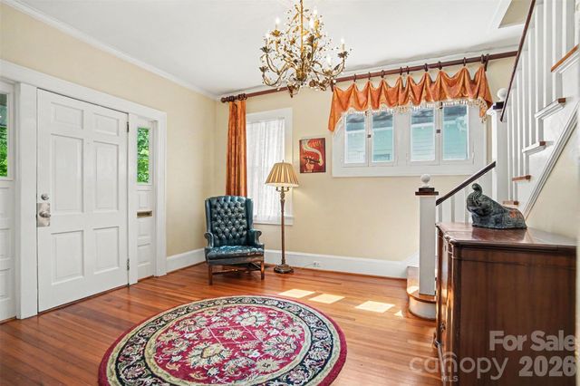 415 W 5th Avenue, Gastonia, NC 28052