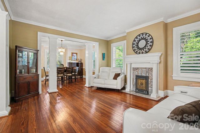 415 W 5th Avenue, Gastonia, NC 28052