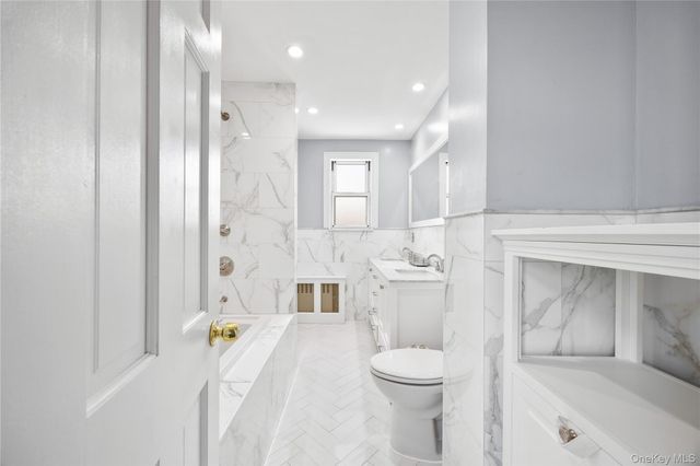 2328 Williamsbridge Road, Bronx, NY 10469