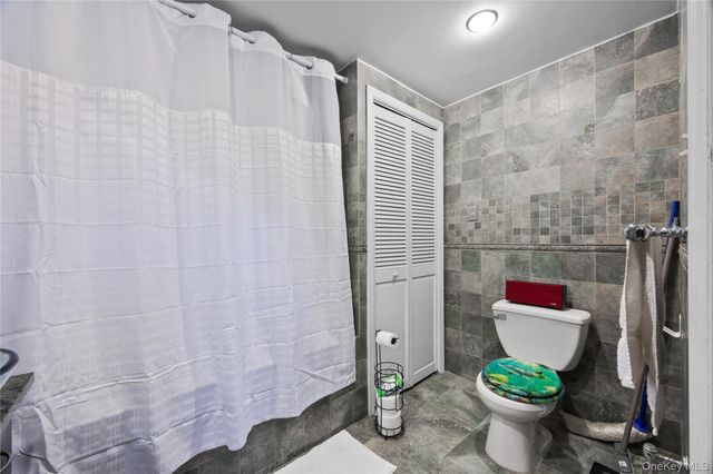 2328 Williamsbridge Road, Bronx, NY 10469