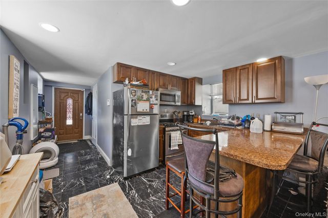 2328 Williamsbridge Road, Bronx, NY 10469