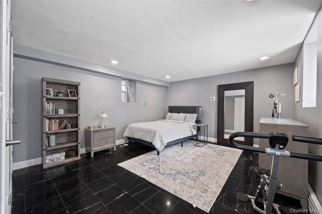 2328 Williamsbridge Road, Bronx, NY 10469