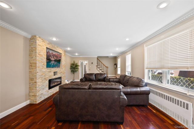2328 Williamsbridge Road, Bronx, NY 10469