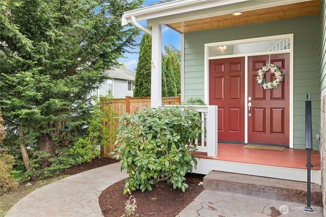 2517 NE Kevos Pond Drive, Poulsbo, WA 98370