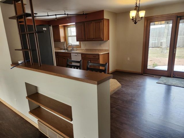 5526 ELLIS STREET, Stevens Point, WI 54481