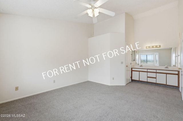 9960 E Banister Drive, Tucson, AZ 85730