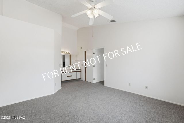 9960 E Banister Drive, Tucson, AZ 85730