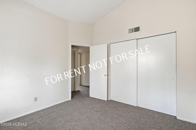 9960 E Banister Drive, Tucson, AZ 85730