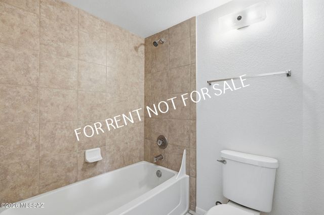 9960 E Banister Drive, Tucson, AZ 85730