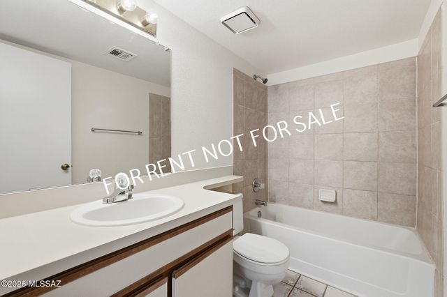 9960 E Banister Drive, Tucson, AZ 85730