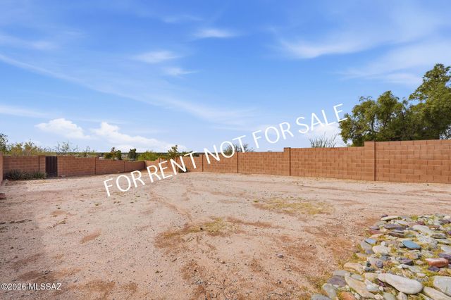 9960 E Banister Drive, Tucson, AZ 85730