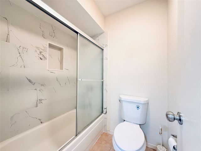 5633 S Rice Avenue, Houston, TX 77081