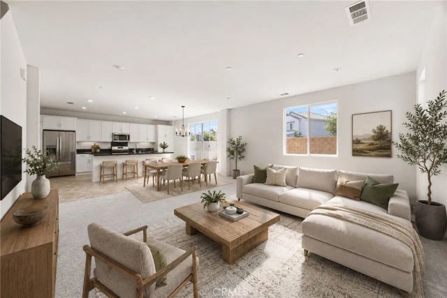 1820 Julie Drive, Riverside, CA 92504