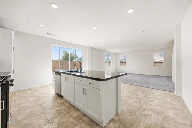 1820 Julie Drive, Riverside, CA 92504