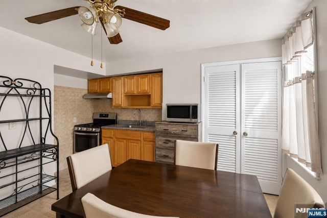 609 38th Street, Union City, NJ 07087