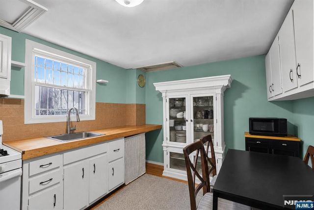 609 38th Street, Union City, NJ 07087