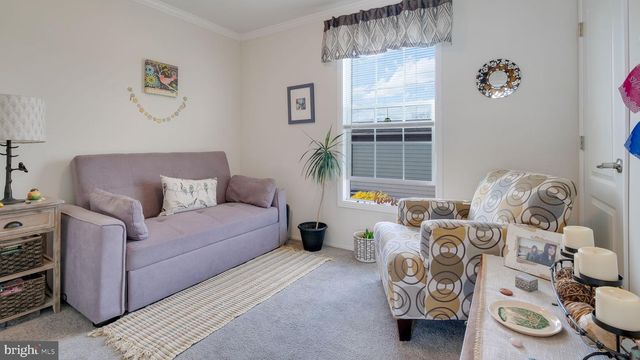 154 HILLSIDE CT, North Wales, PA 19454