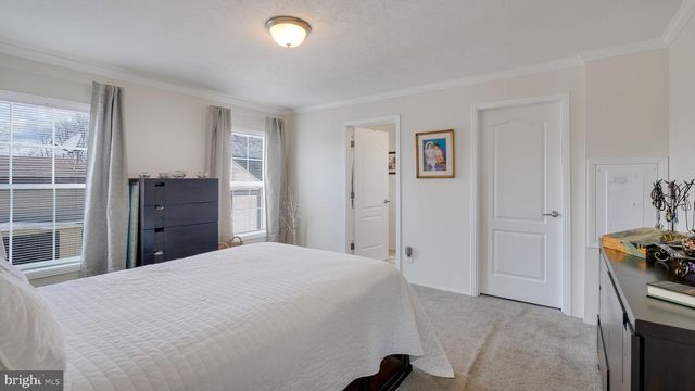 154 HILLSIDE CT, North Wales, PA 19454
