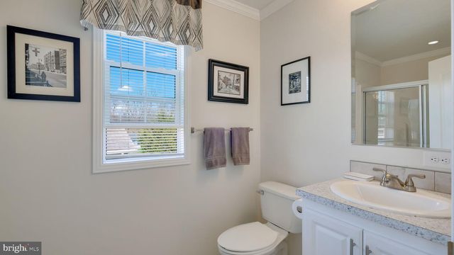 154 HILLSIDE CT, North Wales, PA 19454