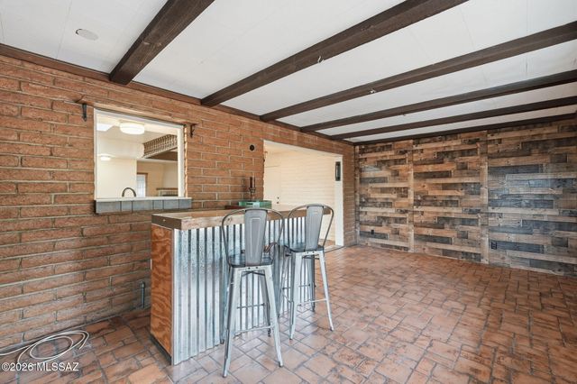 991 S La Bellota, Green Valley, AZ 85614