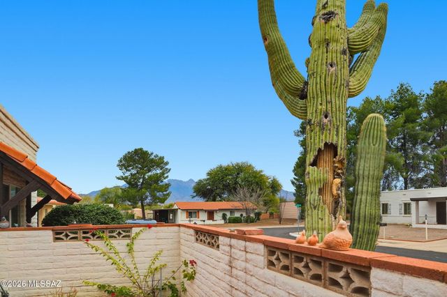 991 S La Bellota, Green Valley, AZ 85614