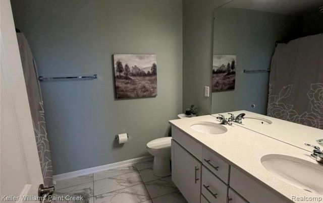 16089 Diamante Drive, Macomb, MI 48044