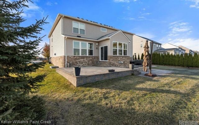 16089 Diamante Drive, Macomb, MI 48044