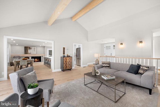 9313 COPENHAVER DR, Potomac, MD 20854