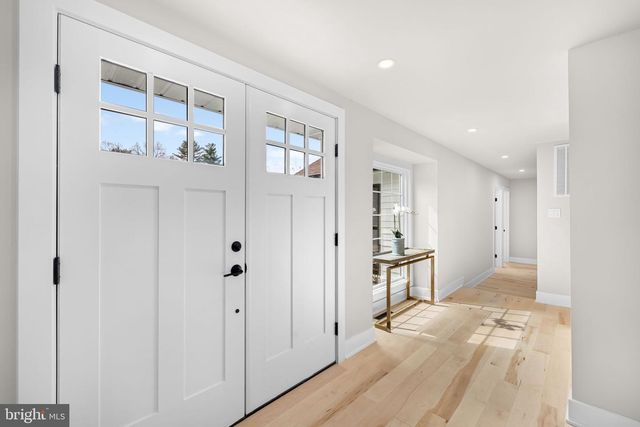 9313 COPENHAVER DR, Potomac, MD 20854