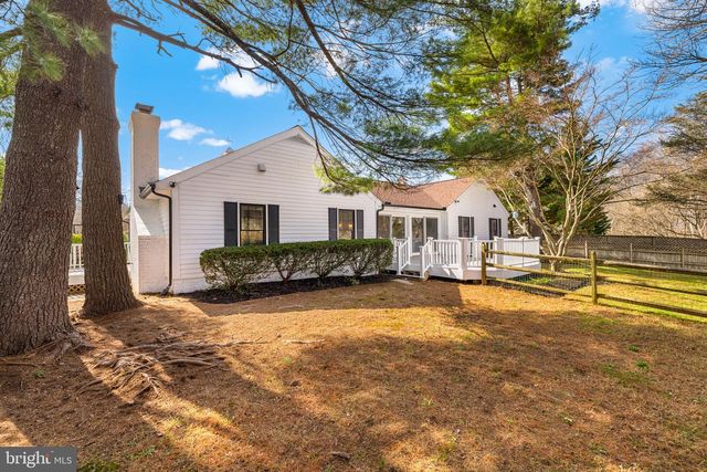 9313 COPENHAVER DR, Potomac, MD 20854