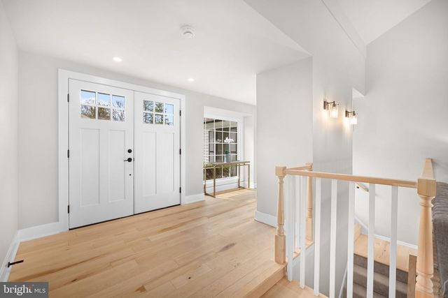 9313 COPENHAVER DR, Potomac, MD 20854