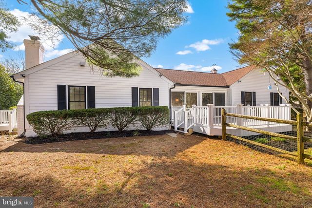 9313 COPENHAVER DR, Potomac, MD 20854