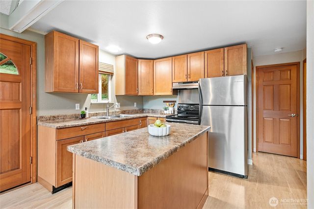 5 Misty Ridge Court, Bellingham, WA 98229