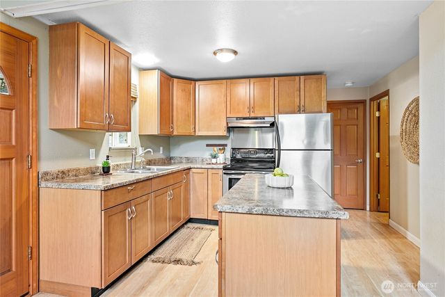 5 Misty Ridge Court, Bellingham, WA 98229